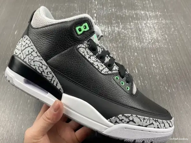 Jordan 3 CT8532-031 Air Green Glow 0703